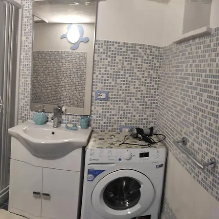 Apartament Elisa Eolie *