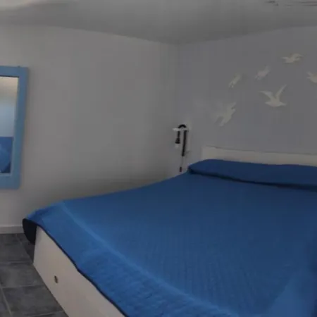 Apartament Elisa Eolie *